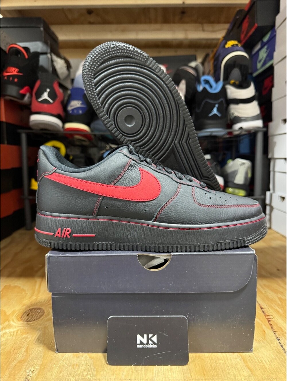 Nike Air Force 1 '07 LV8 'Bred' HQ2037-005 NEW MENS SIZE 10.5